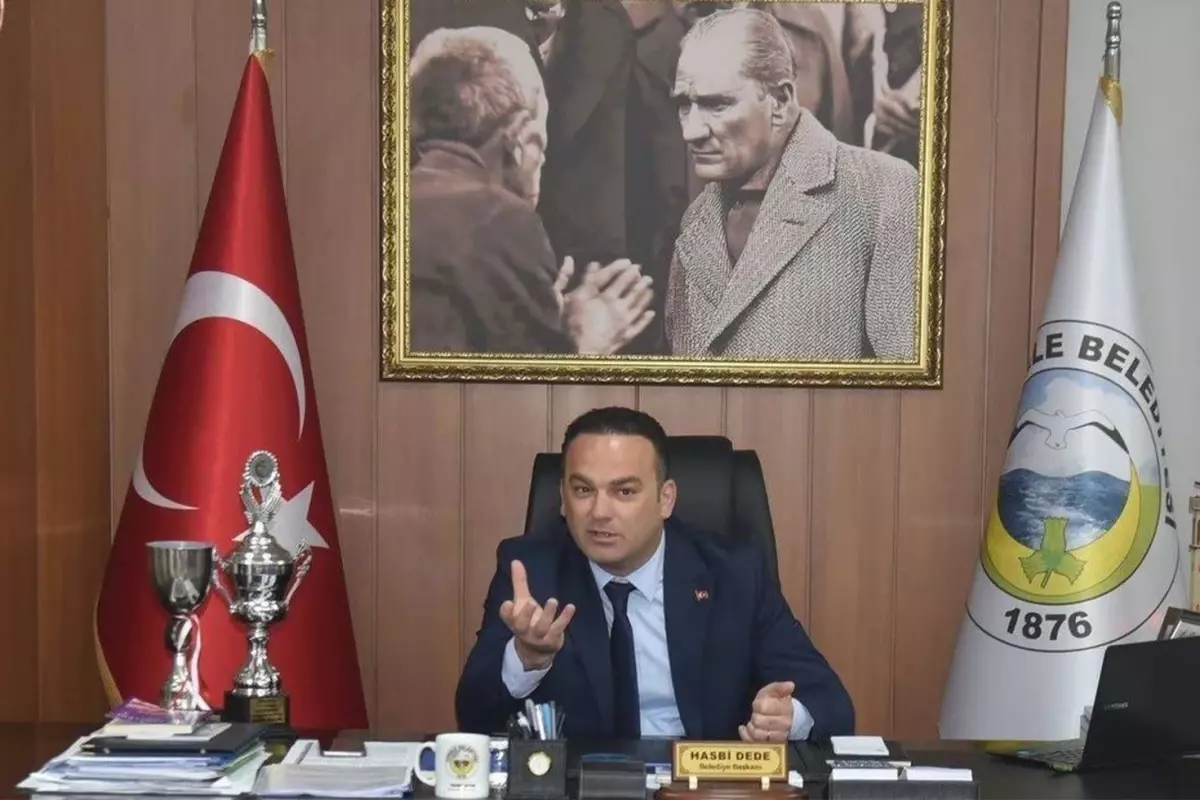 CHP MYK toplantısında Hasbi Dede hakkında karar alınması