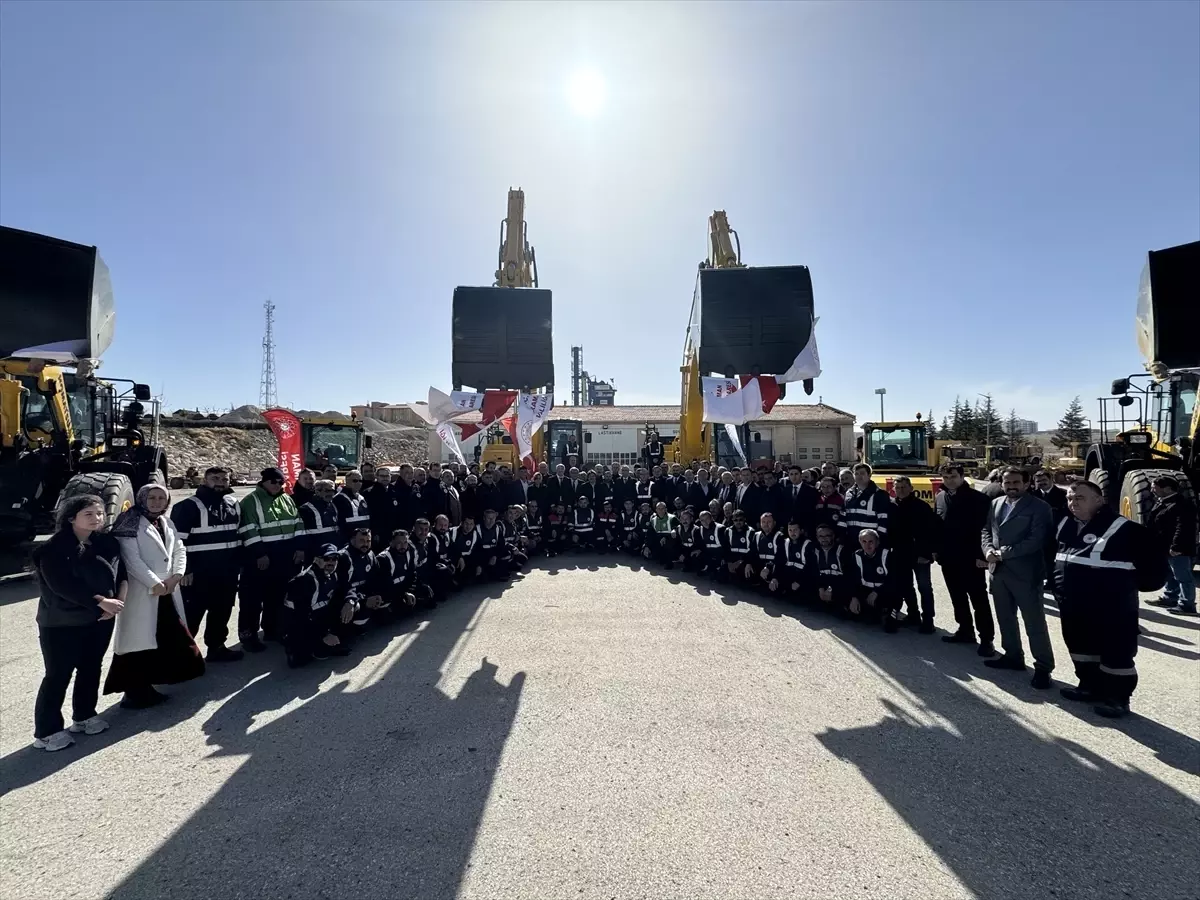 Karaman’da 23 Yeni Araç, İl Özel İdaresi’ne Teslim Edildi
