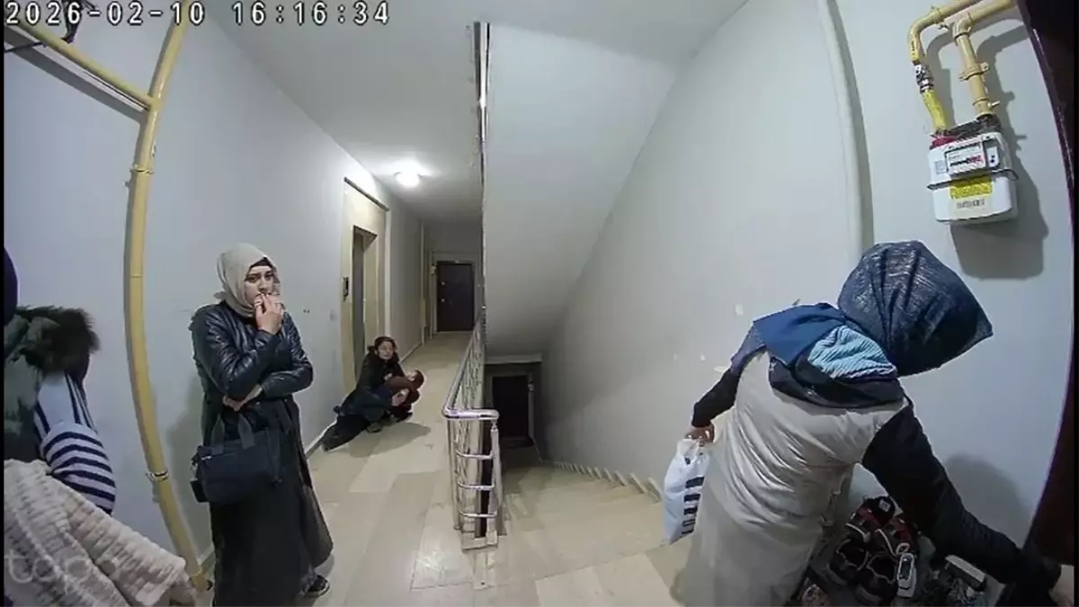 Artuklu’da Kimlik Kartı ile Kapı Açma Girişimi Sonucu 3 Kadın Tutuklandı