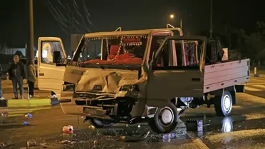 Fethiye'de Kamyonet ve Yakıt Tankeri Çarpıştı: 2 Yaralı