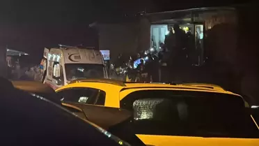 Maden göçüğü sonrası kurtarma ekipleri çalışıyor