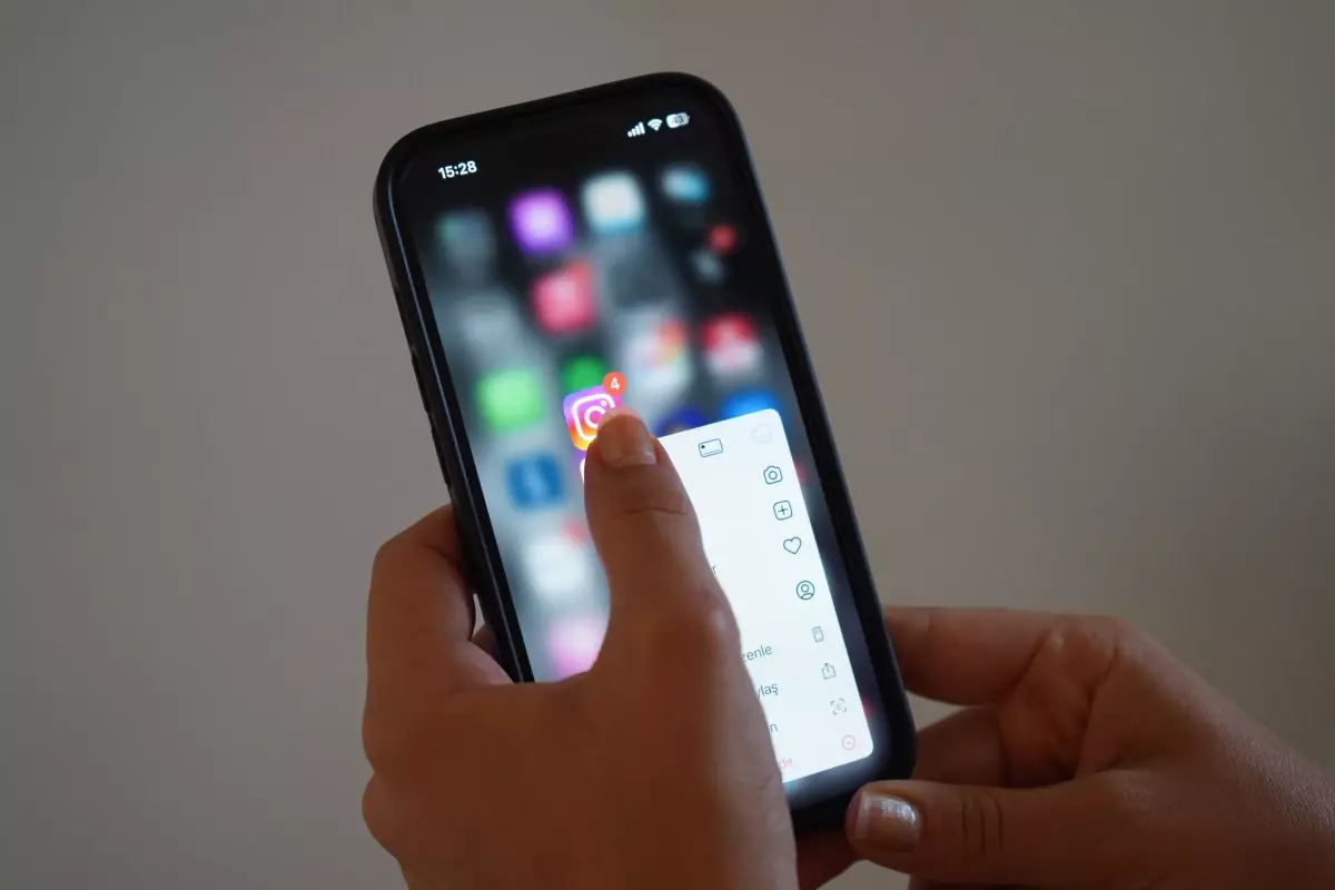 Dijital Aşk: Tüketim Nesnesine Dönüşen Romantizm