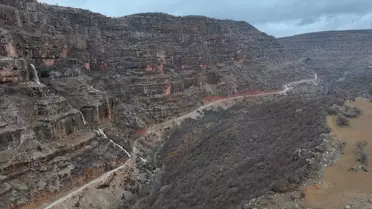 Yahyalı Zebil Mağarası’nda Mevsimsel Şelale Sadece İki Ay Görünür