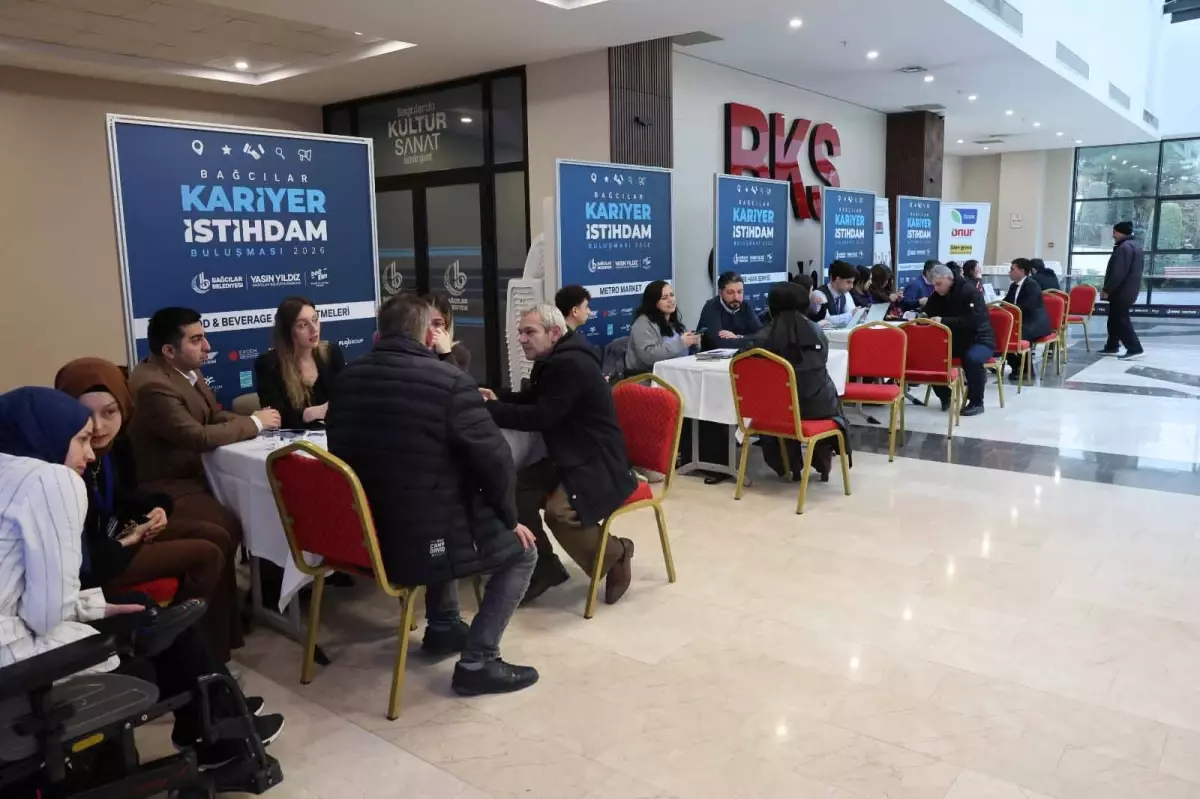 Bağcılar'da İş Arayanlar ve İş Verenler İçin Kariyer ve İstihdam Buluşması Gerçekleşti