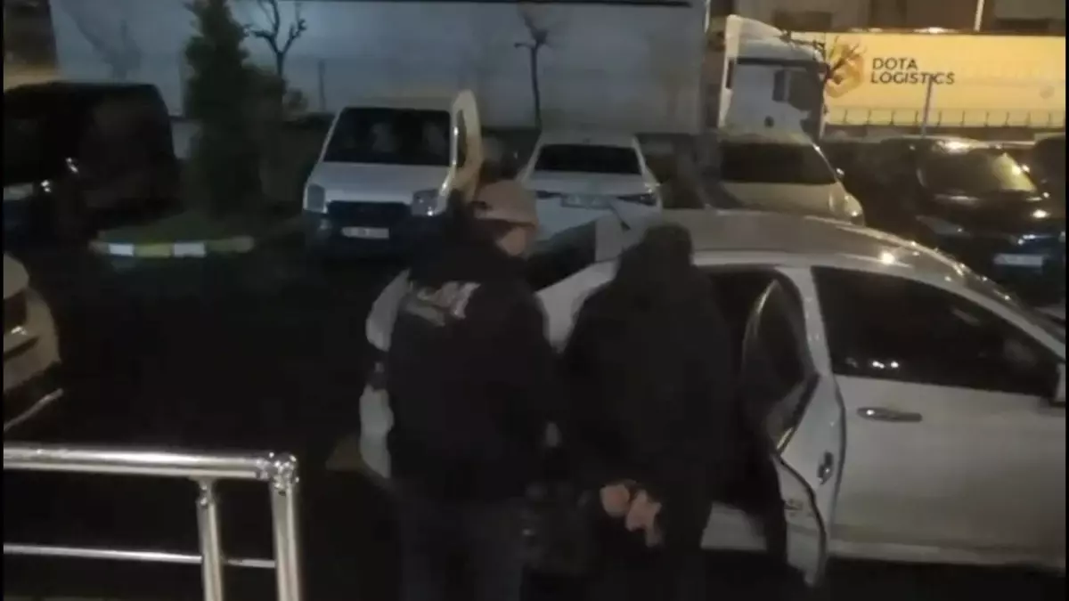 İstanbul ve Adana’da DEAŞ’a Destek Sağlayan 10 Şahıs Gözaltına Alındı