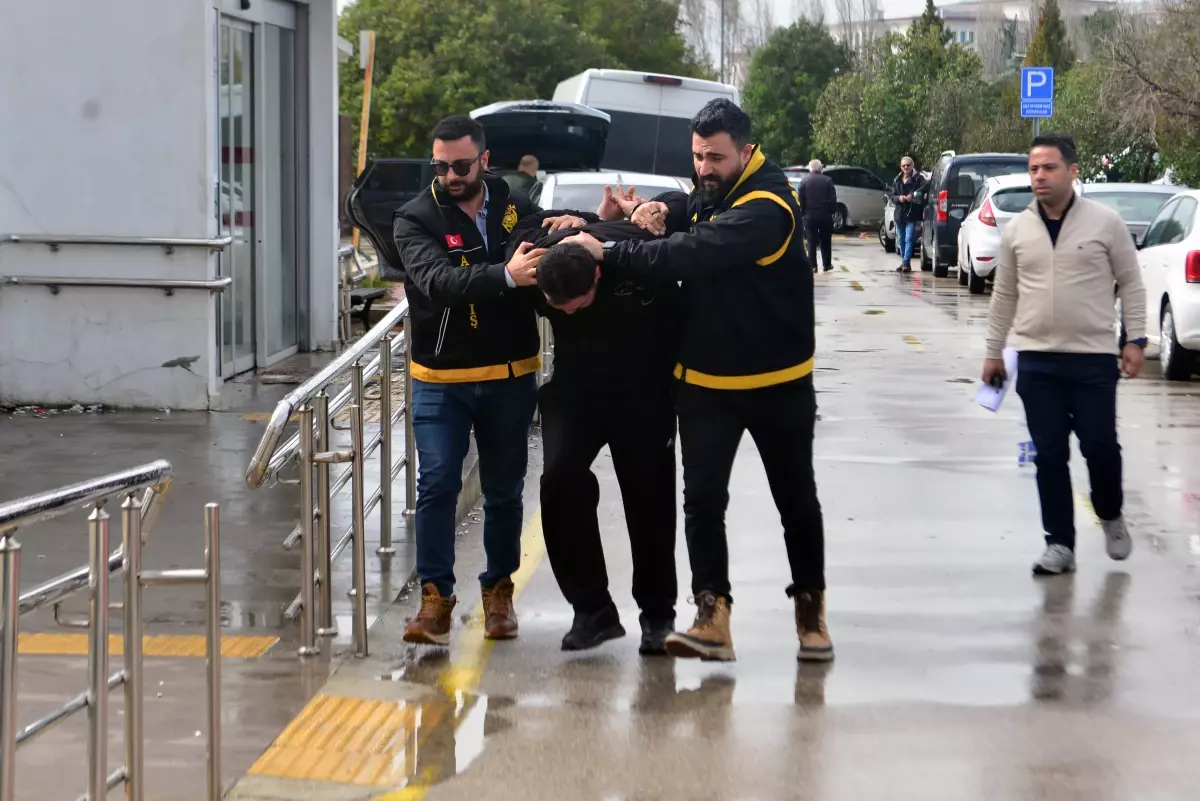 Adana’da Yaya Geçidinde Bebek Kazasını Gerçekleştiren Sürücü Yakalandı