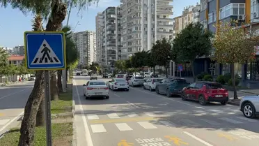 Adana’da 1,5 Yaşındaki Bebek Yaya Geçidinde Motosiklet Çarpmasıyla Hayatını Kaybetti