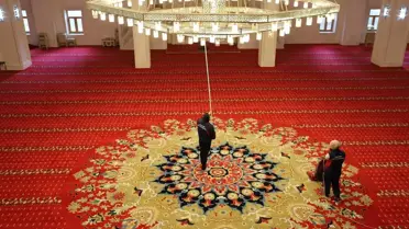 Mardin'de Ramazan Öncesi İbadethane Temizliği Çalışmaları Hız Kesmeden Sürdürüldü