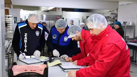Terme’de Ramazan Öncesi Pastane ve İmalathanesi Hijyen Denetimi Gerçekleştirildi