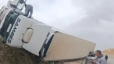 Batman’da TIR Dorsesi Radar Araç Üzerine Devrildi, Jandarma Personeli Yaralandı