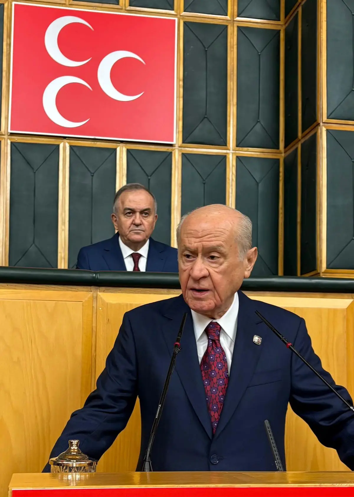 MHP Başkanı Bahçeli'den Savaşların Son Bulması ve Diyaloğun Önemi