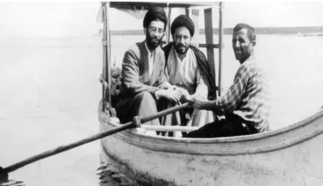 Rehberlik görevinde Hamaney'in toplantı sahnesi